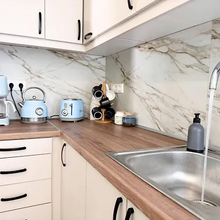 Appartement Amfitriti 30meter To Beach, 6min Old Town, 2bd 4pl *