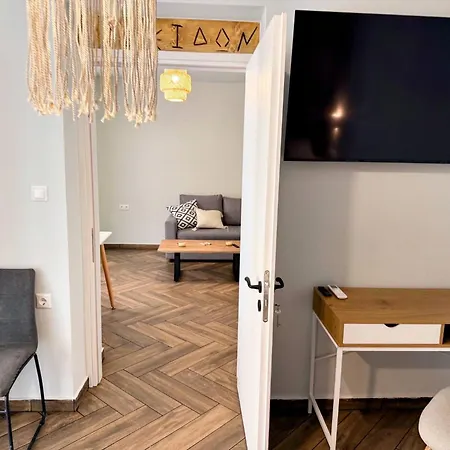 Amfitriti 30meter To Beach, 6min Old Town, 2bd 4pl