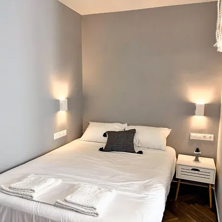 Amfitriti 30meter To Beach, 6min Old Town, 2bd 4pl Chania (Crete)