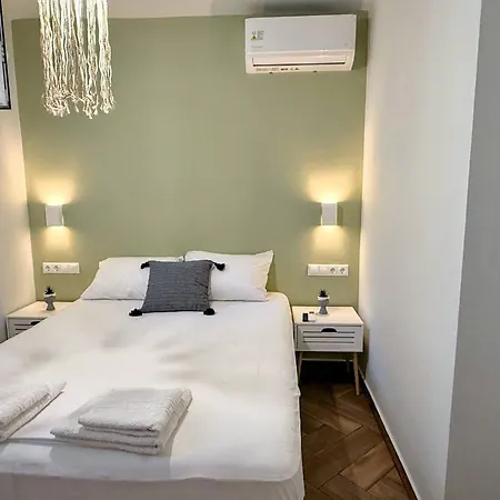 Amfitriti 30meter To Beach, 6min Old Town, 2bd 4pl Ханья