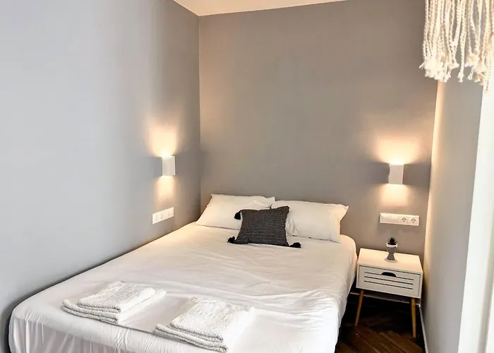 Amfitriti 30meter To Beach, 6min Old Town, 2bd 4pl Ханья