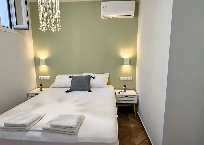 Amfitriti 30meter To Beach, 6min Old Town, 2bd 4pl Ханья